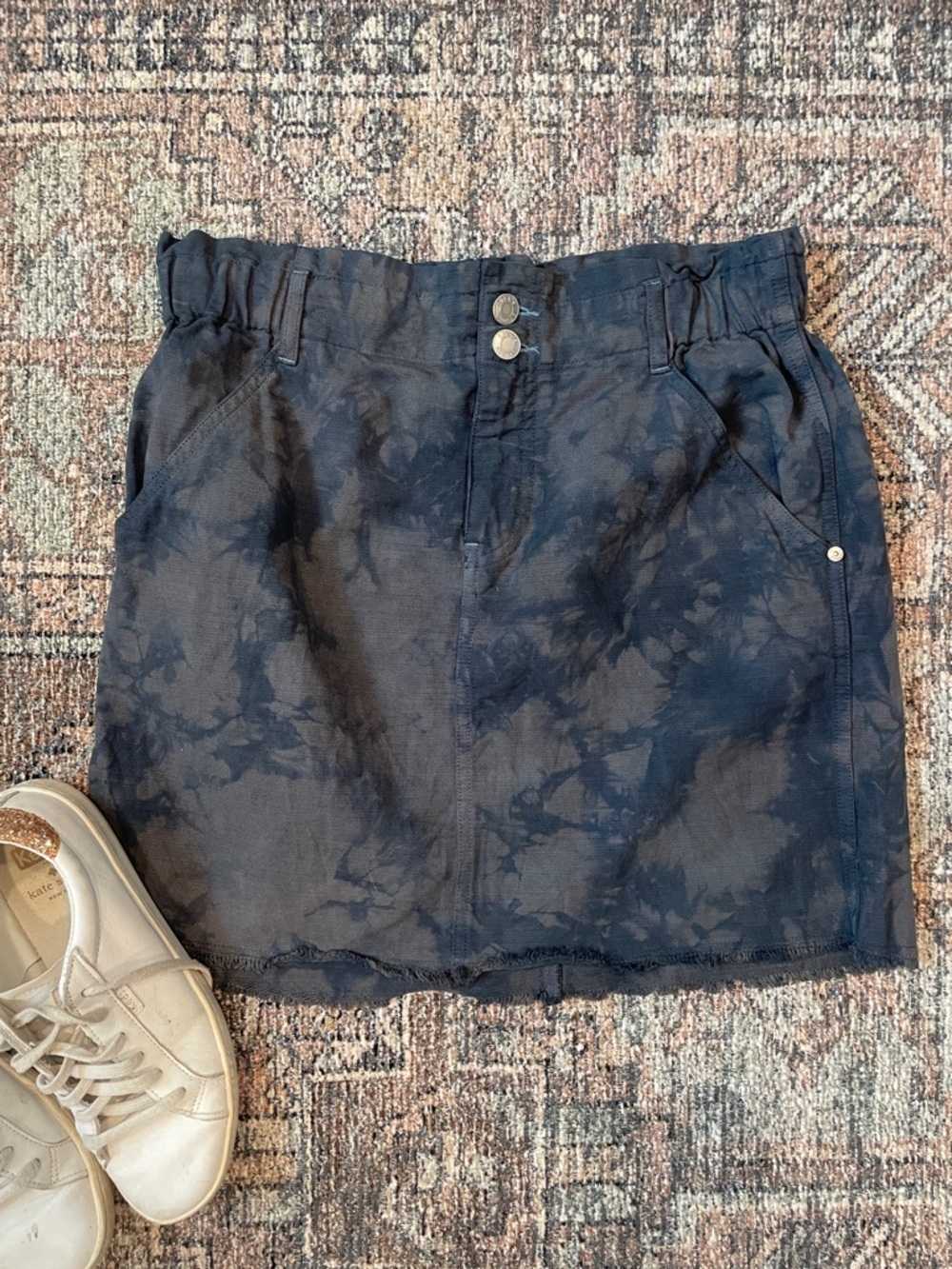 Acid Wash Denim Mini Skirt Size 4 Gray Black High Rise Vintage Style